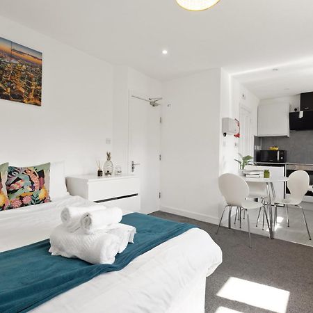 South Harrow Apartment Londres Extérieur photo